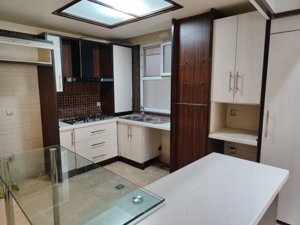 فروش آپارتمان 95متر 2خواب کیکاووس