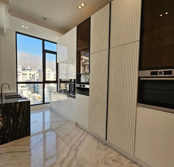 اجاره آپارتمان 190 متری در نیاوران