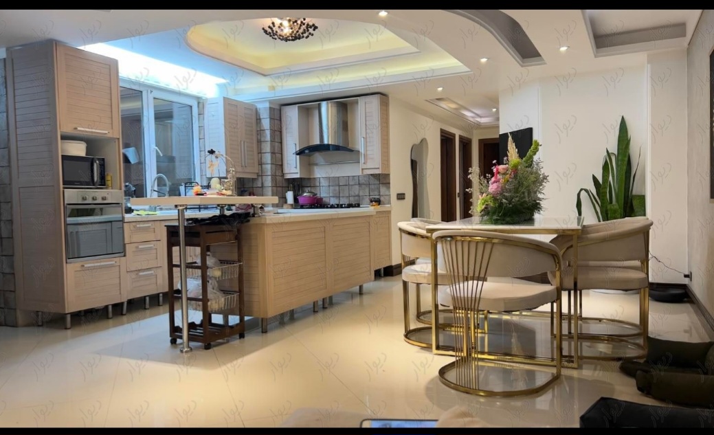 اجاره اپارتمان 210 متر نیاوران سه خواب تاپ لوکیشن