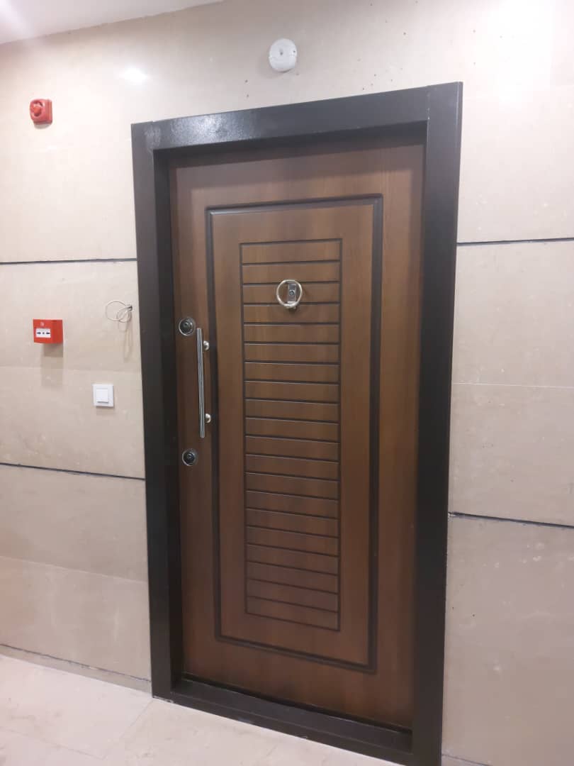 فروش آپارتمان 100 متر درب دوم کلید نخورده
