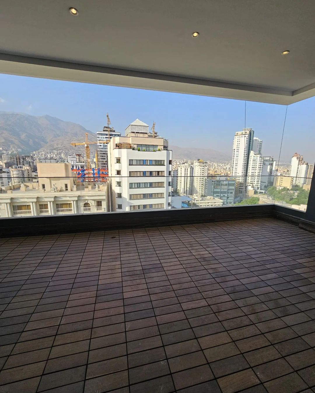 اجاره آپارتمان 200 متر نیاوران