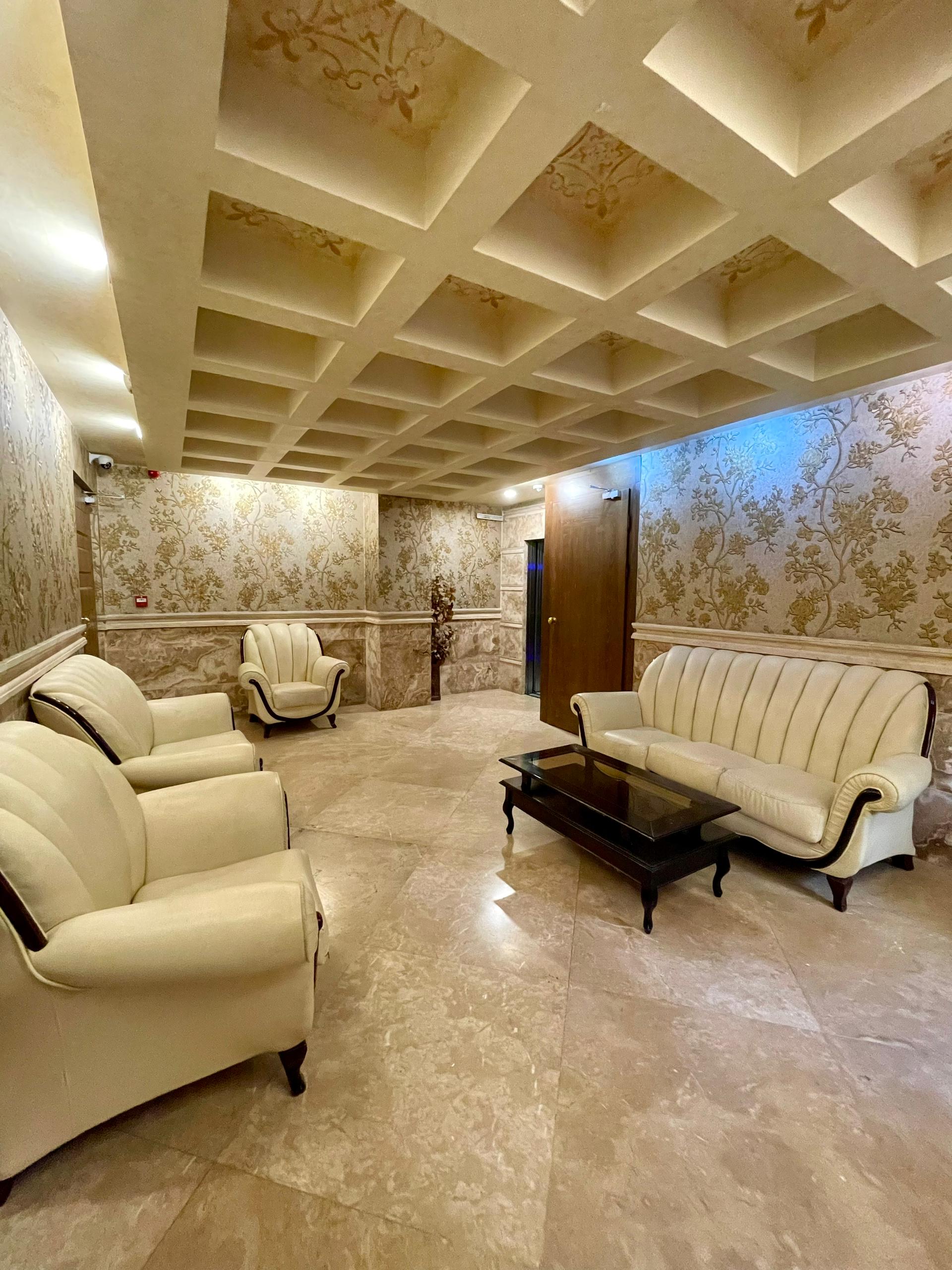 فروش آپارتمان 106متر فرمانیه تاپ لوکیشن