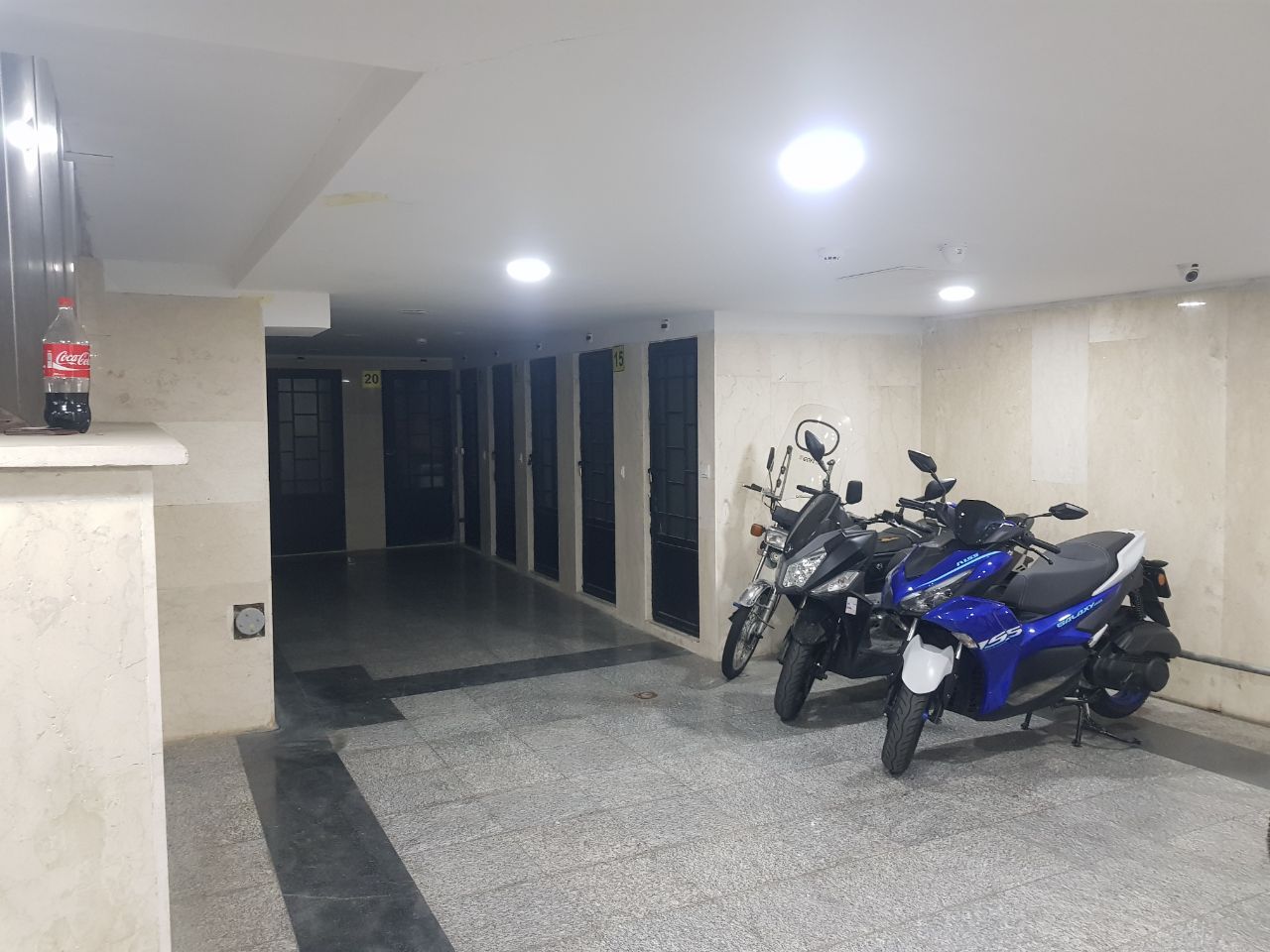 فروش اپارتمان 95 متری در نارمک فول امکانات