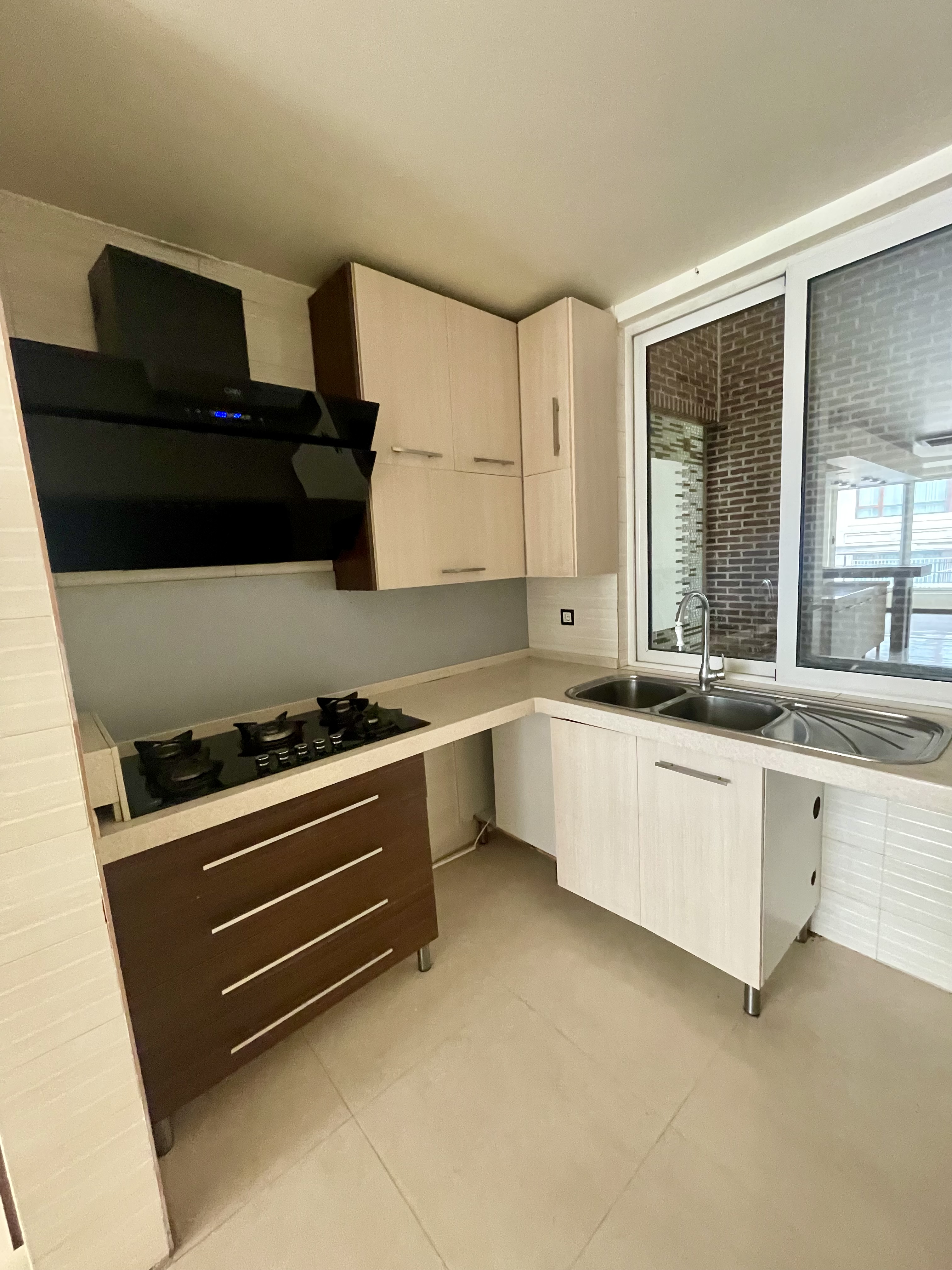 اجاره آپارتمان 172 متر نیاوران تاپ لوکیشن