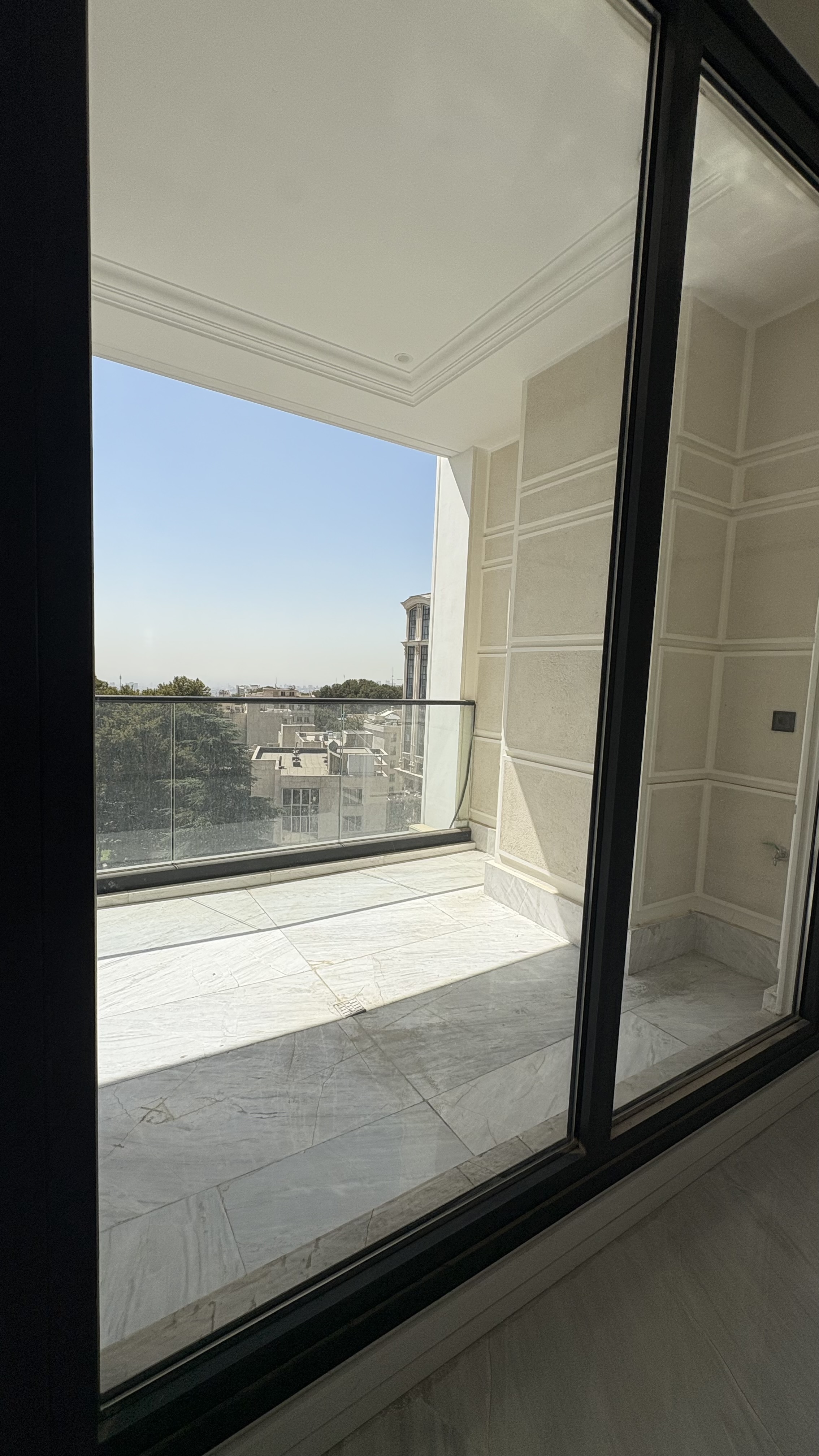 فروش آپارتمان 200متر نیاوران