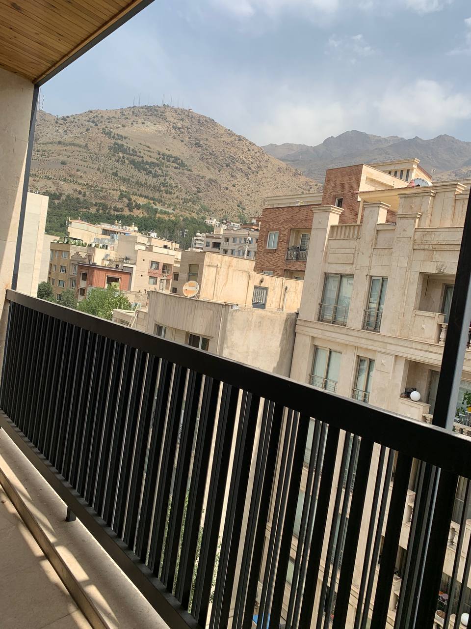 اجاره آپارتمان 120 متر نیــاوران