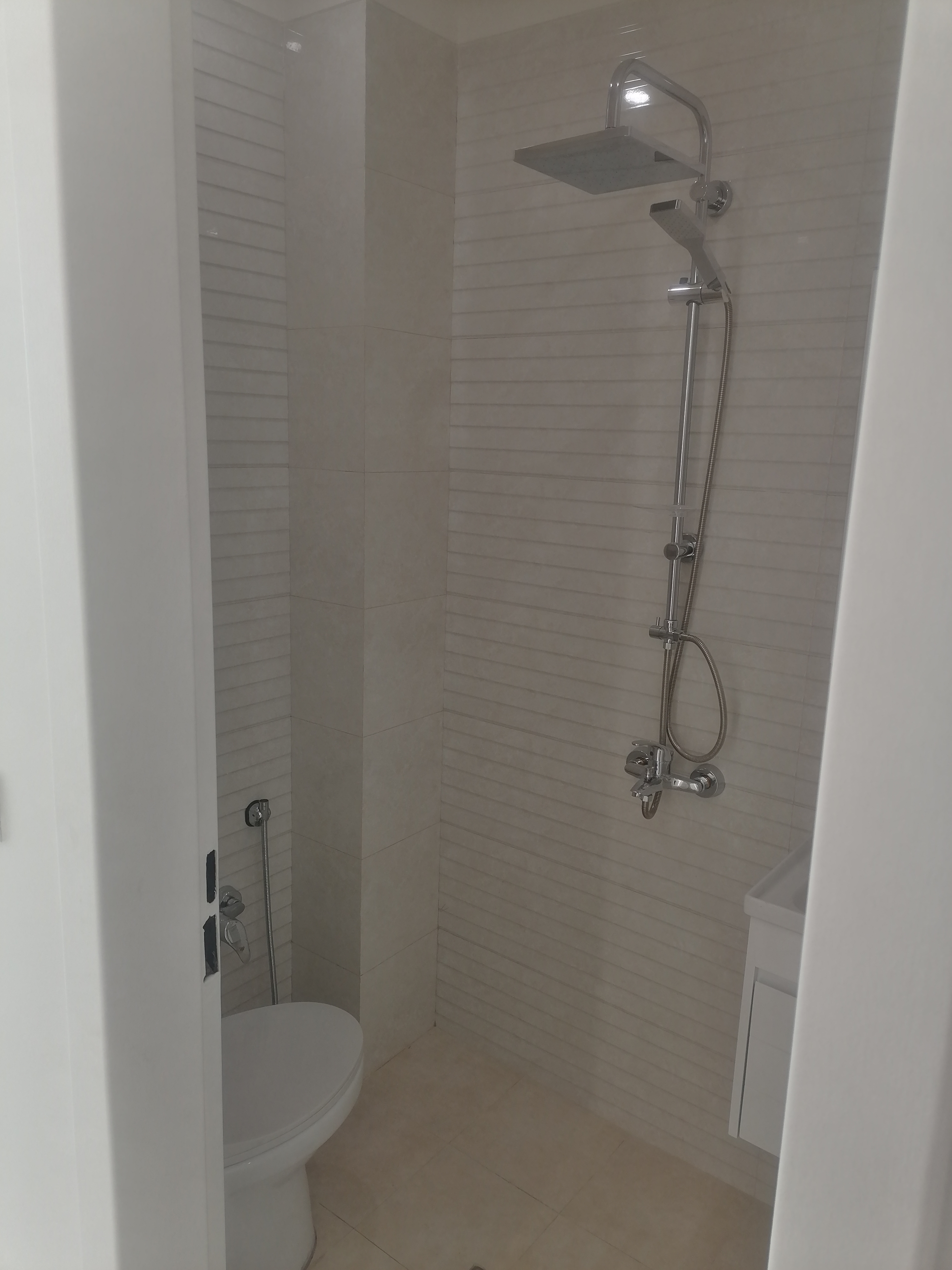 فروش آپرتمان 100 متری فول امکانات