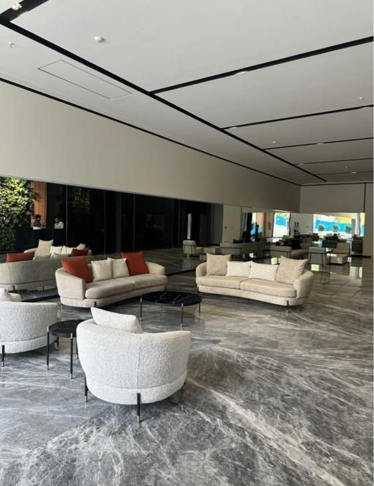 اجاره آپارتمان  230 متر فرمانیه با چشم انداز تهران