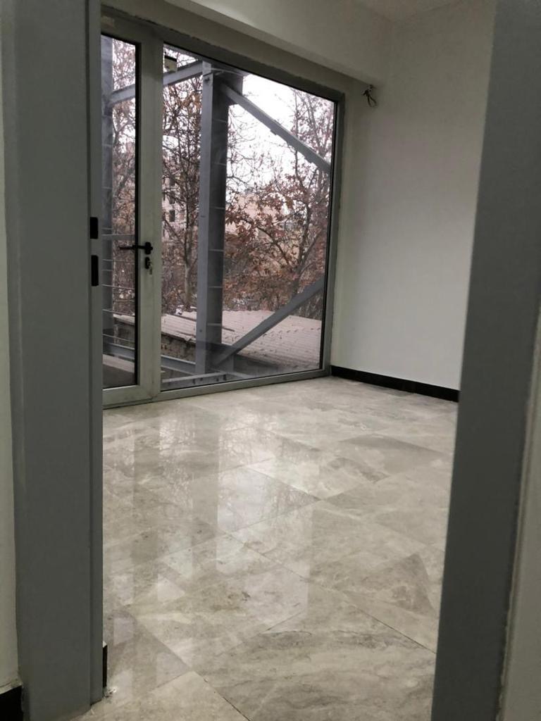 اجاره اداری 140 متر فرمانیه ساختمان مدرن