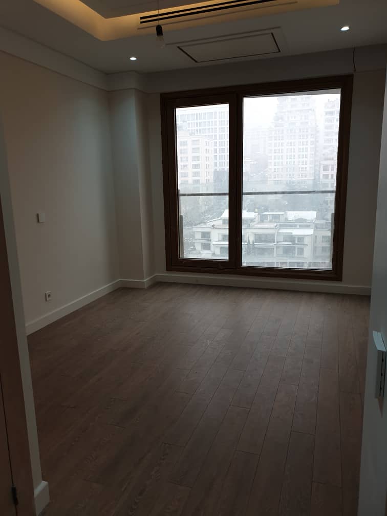 فروش آپارتمان 214 متر کامرانیه لوکیشن عالی ویو و مشرف به شهر