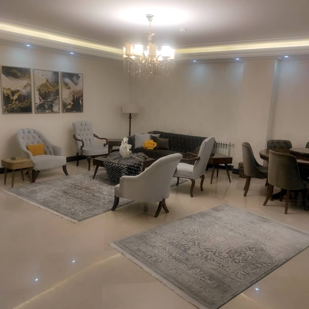 فروش آپارتمان 103متر فدک 2پارکینگ سندی