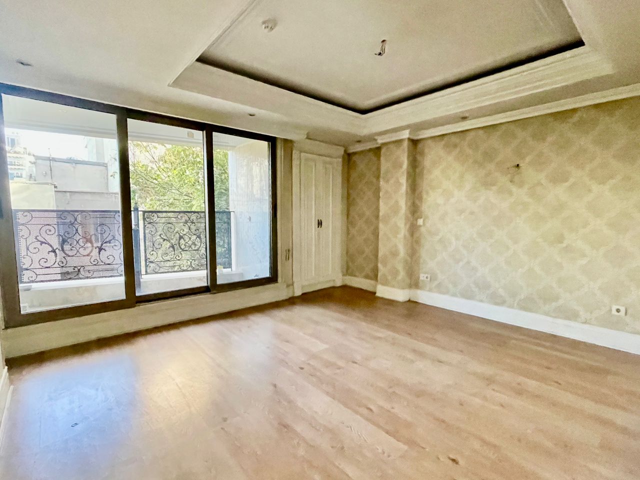 اجاره آپارتمان 220متر گلسنگ خوش چیدمان مجلل