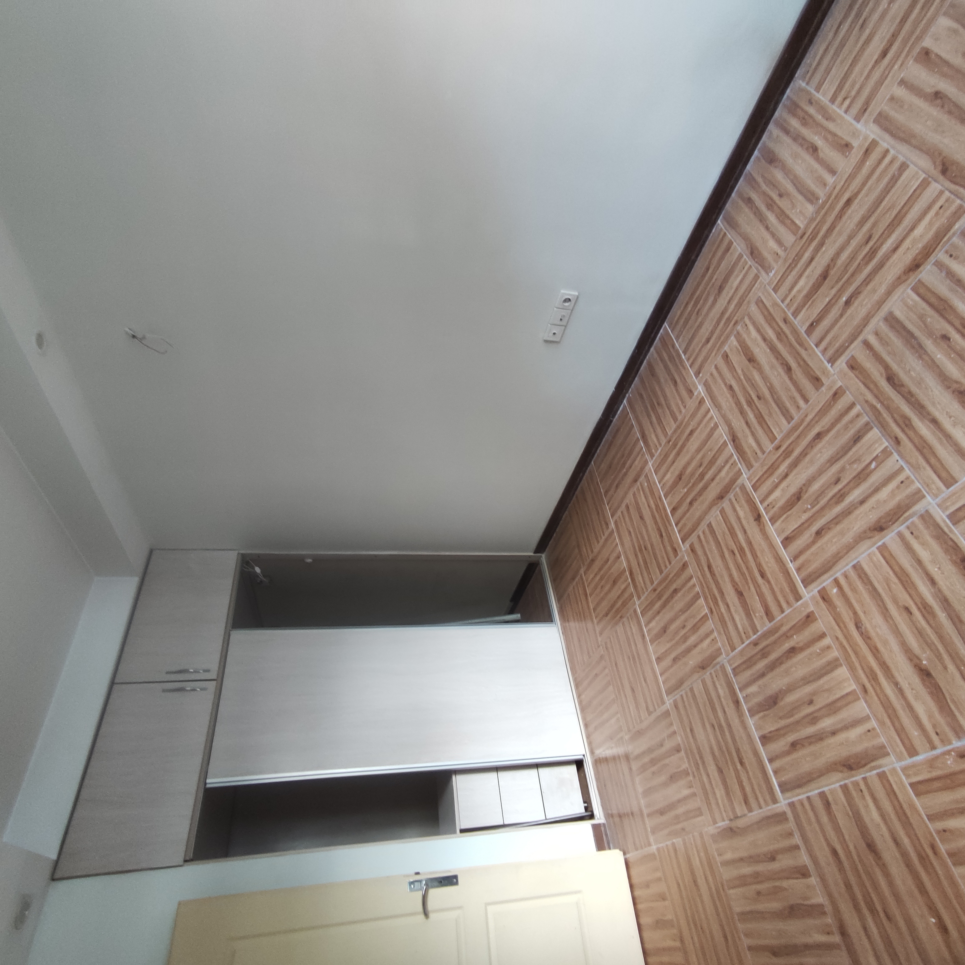 اجاره آپارتمان 120متر جهانتاپ فول امکانات