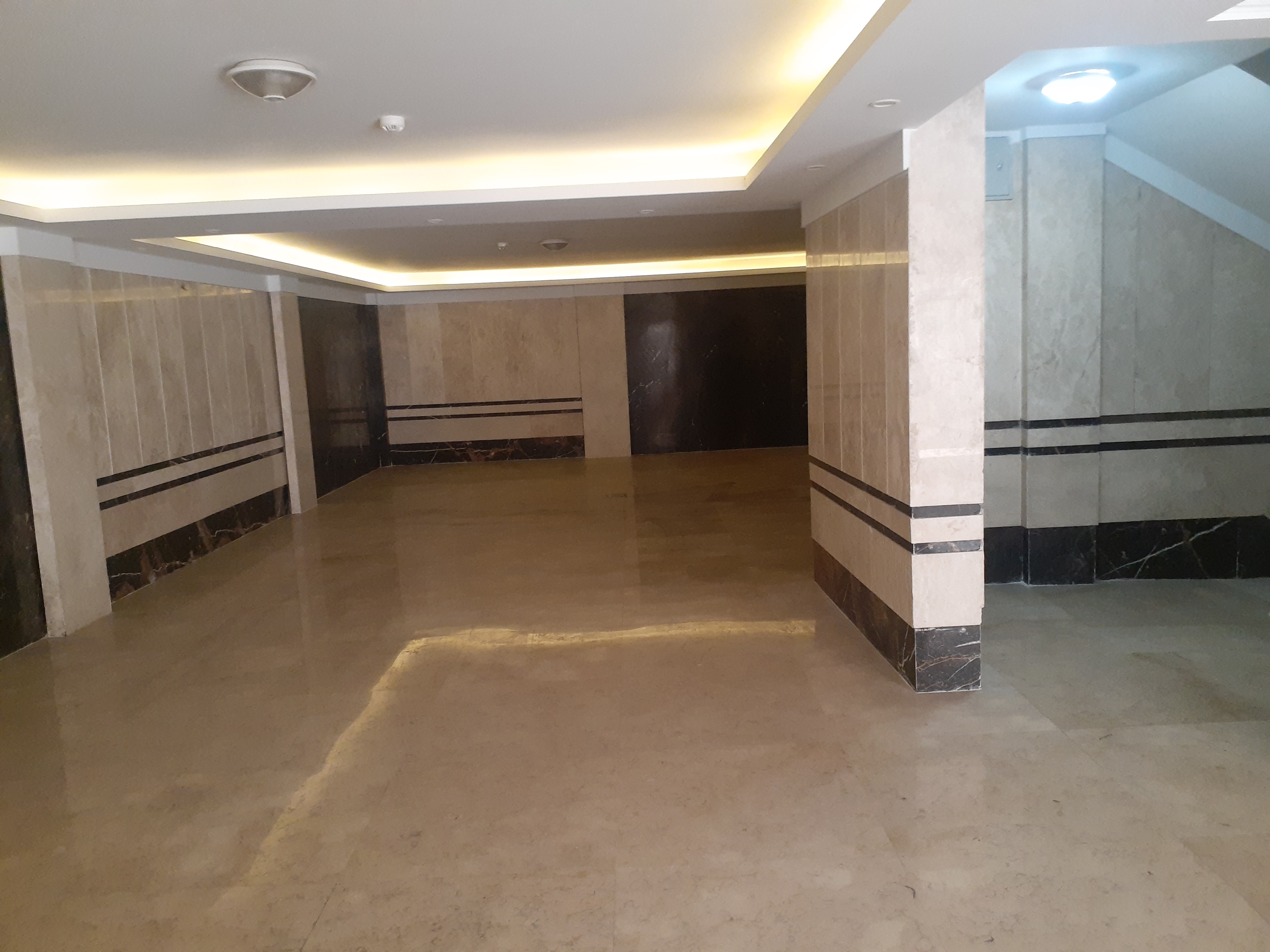فروش آپارتمان 260 متر دروس نوساز فول مشاعات هتلی
