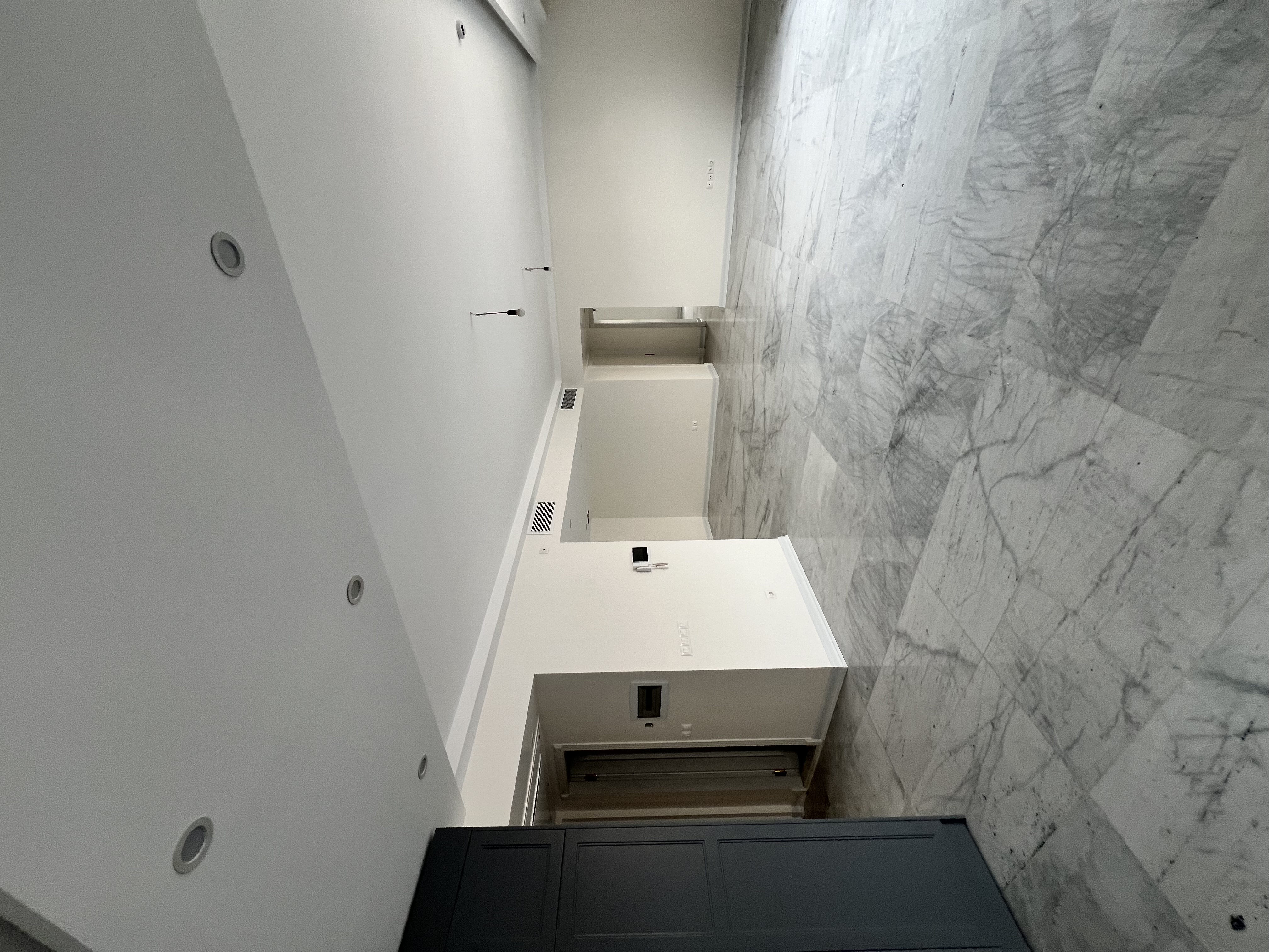 فروش اپارتمان 139متر آپارتمان پاسداران غرق نور مستقیم