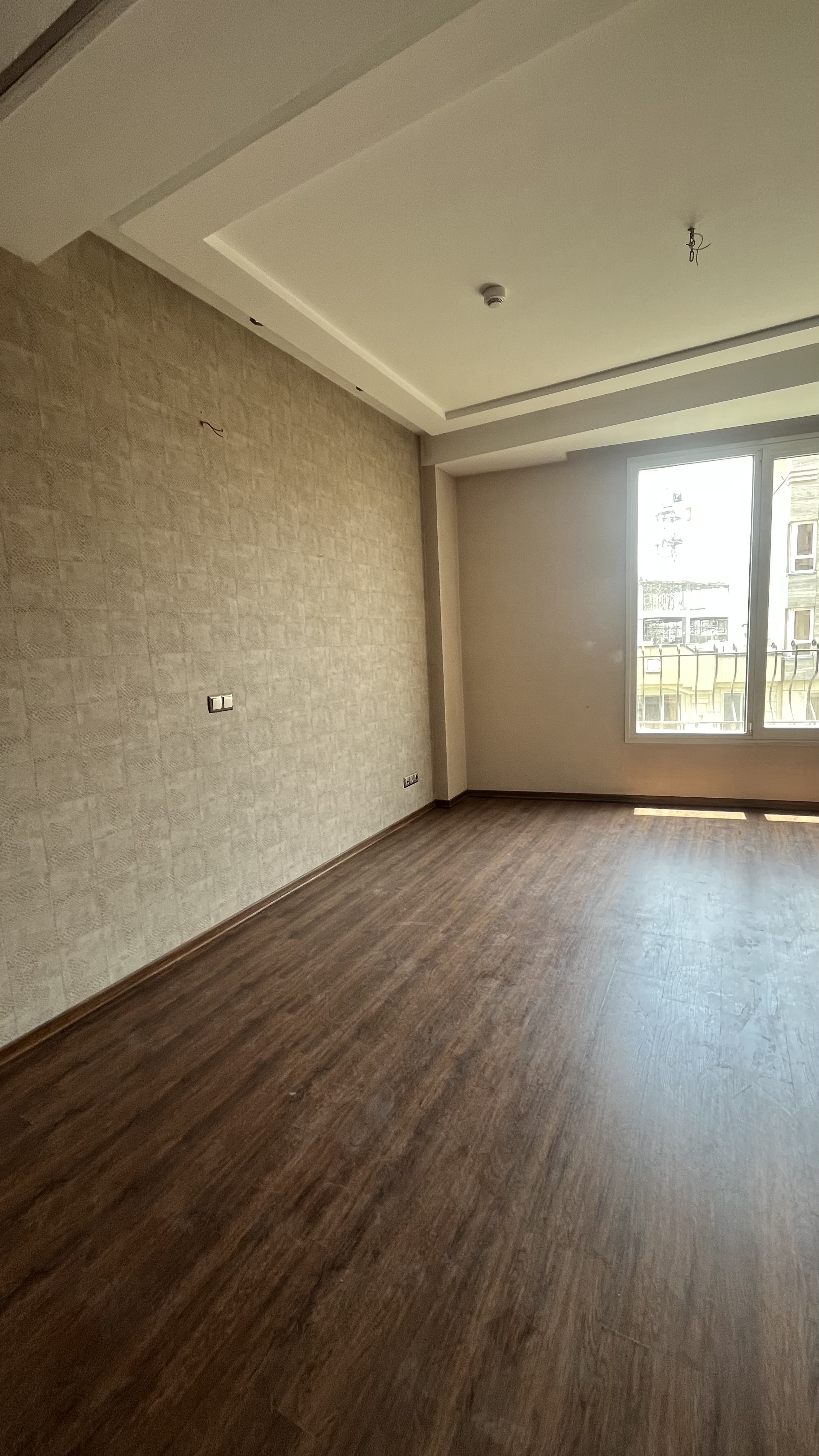 اجاره آپارتمان 330 متر تاپ لوکیشن