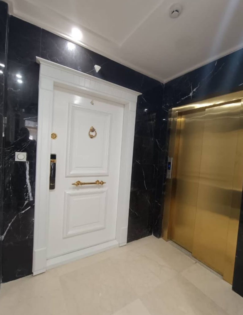 فروش آپارتمان 155 متر منظریه غرق نور مستقیم دیدمشجر