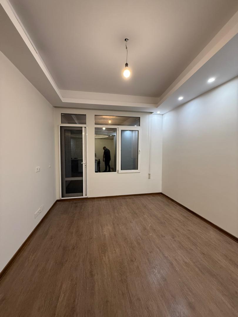 فروش آپارتمان 200 متر دولت