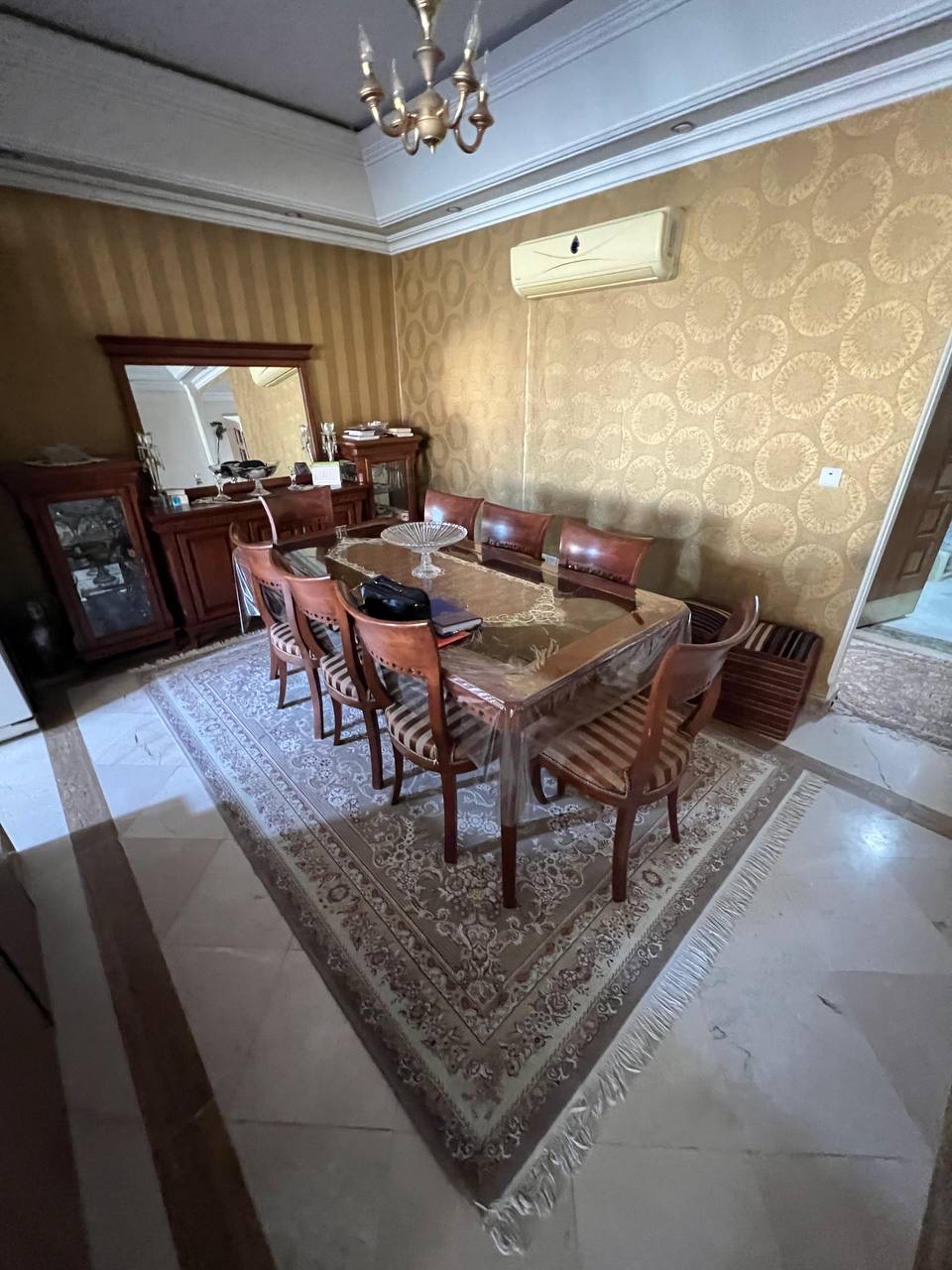 فروش آپارتمان 100 متر 10 ساله طبقه 4 در دیباجی