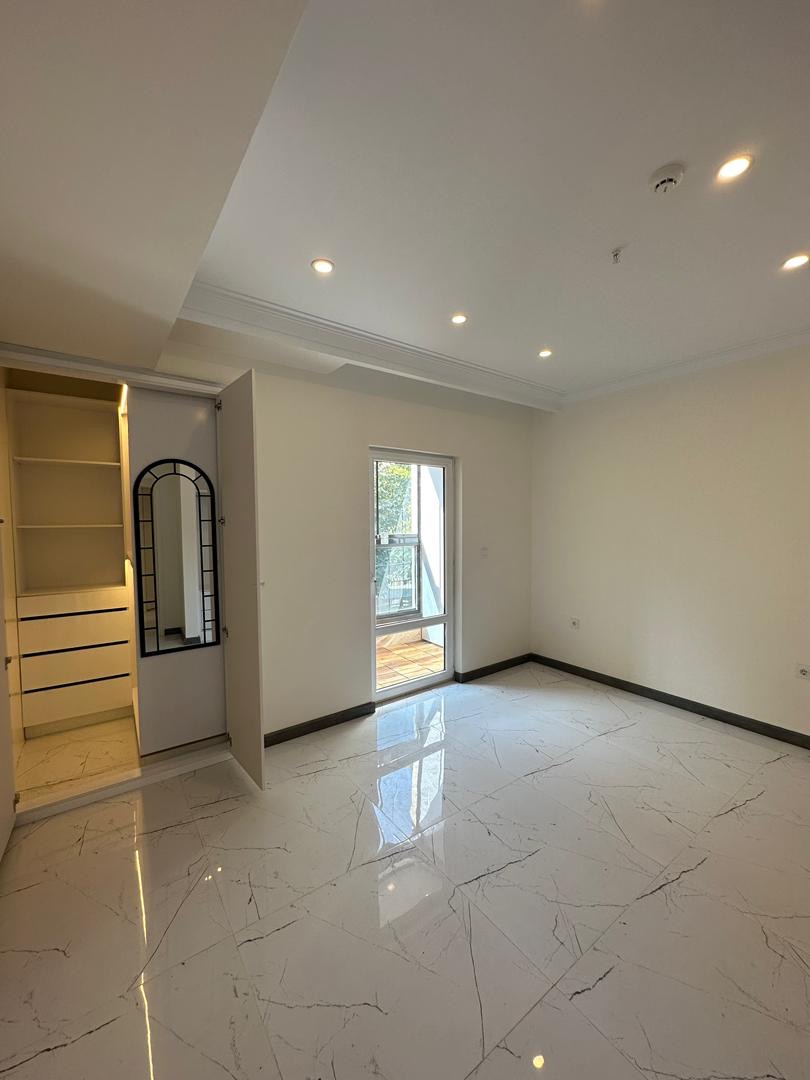 فروش اپارتمان 135 متر نیاوران 3 خواب