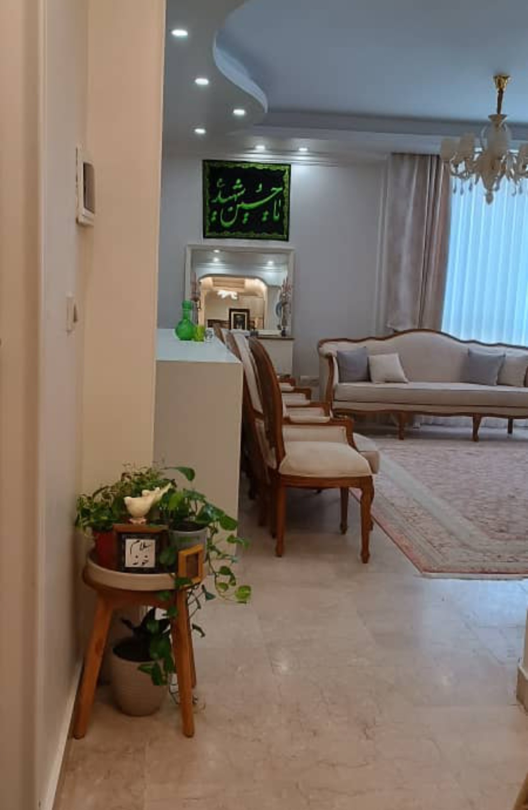 فروش آپارتمان 70متری قلهک دو جهت نور بالکن کاربردی