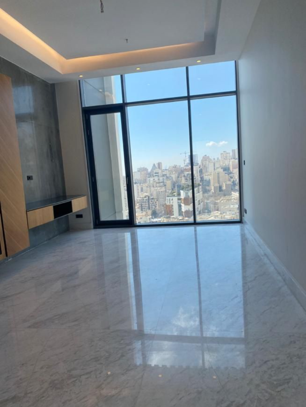 اجاره اپارتمان 300متر فرمانیه فول امکانات