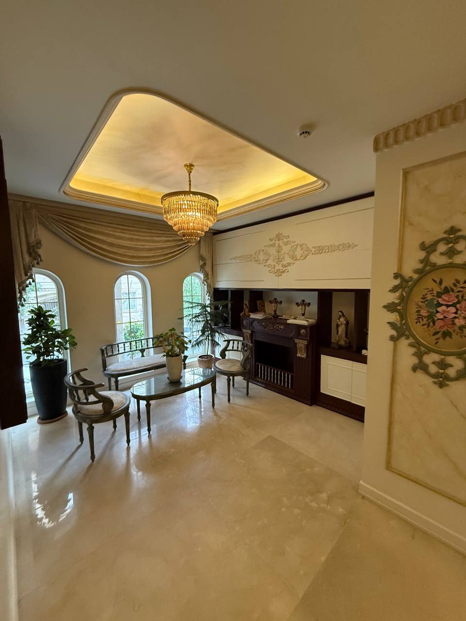 فروش آپارتمان  188متر نیاوران مناسب سرمایه گذاری