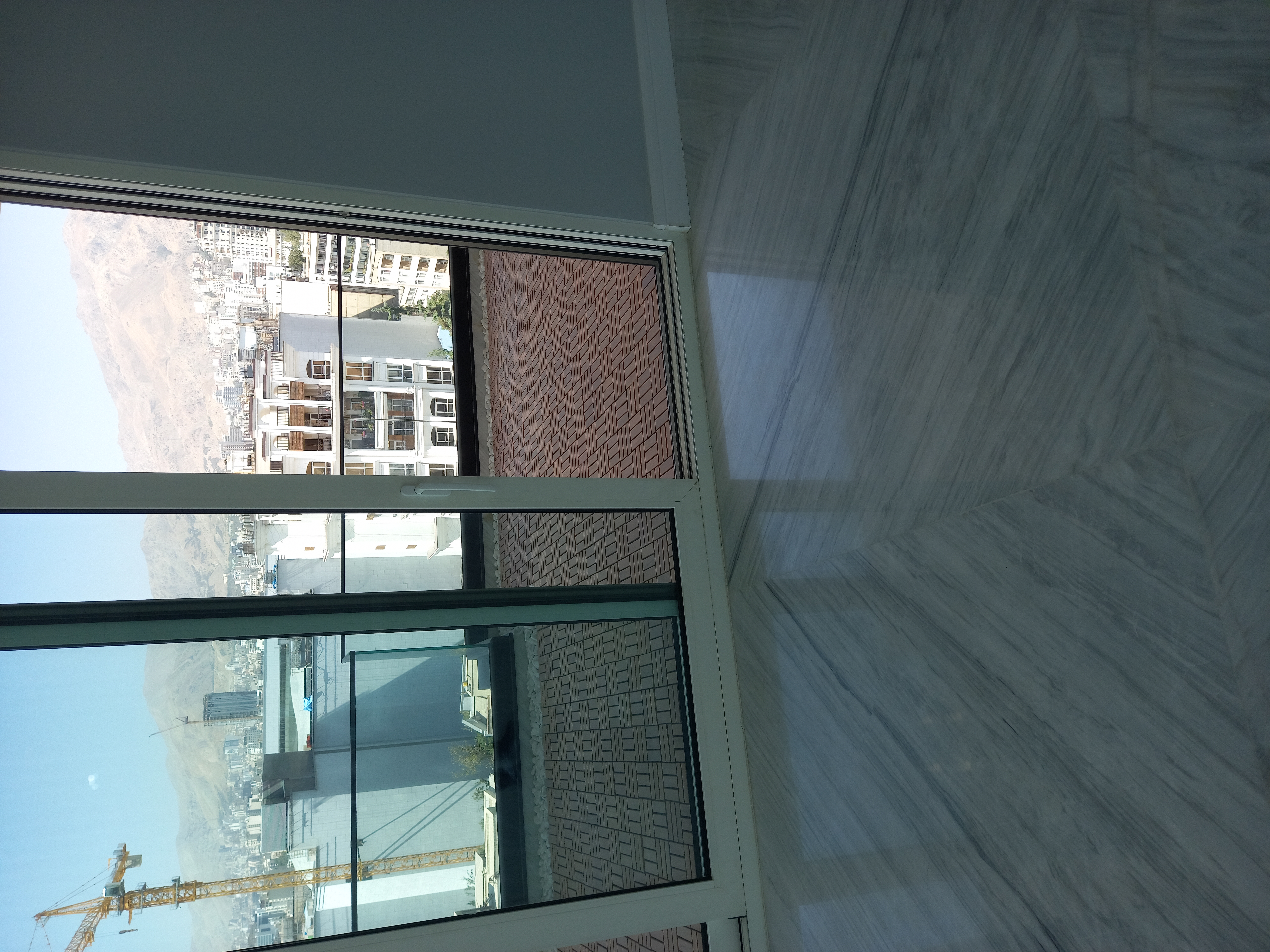 فروش آپارتمان 218متر نیاوران همکف با حس پنت هاوس ارتفاع سقف 4.50