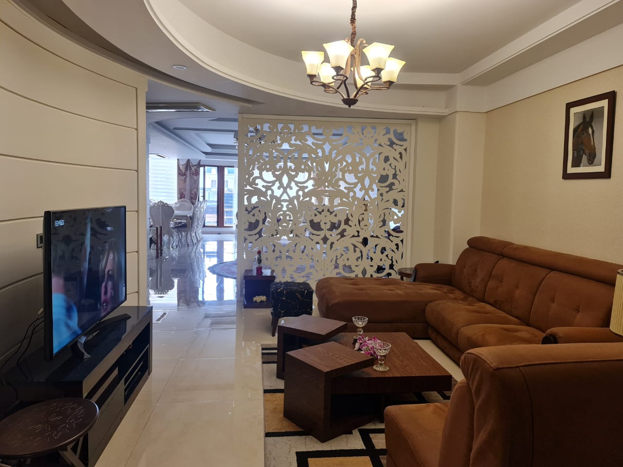 فروش آپارتمان در نیاوران فول مشاعات