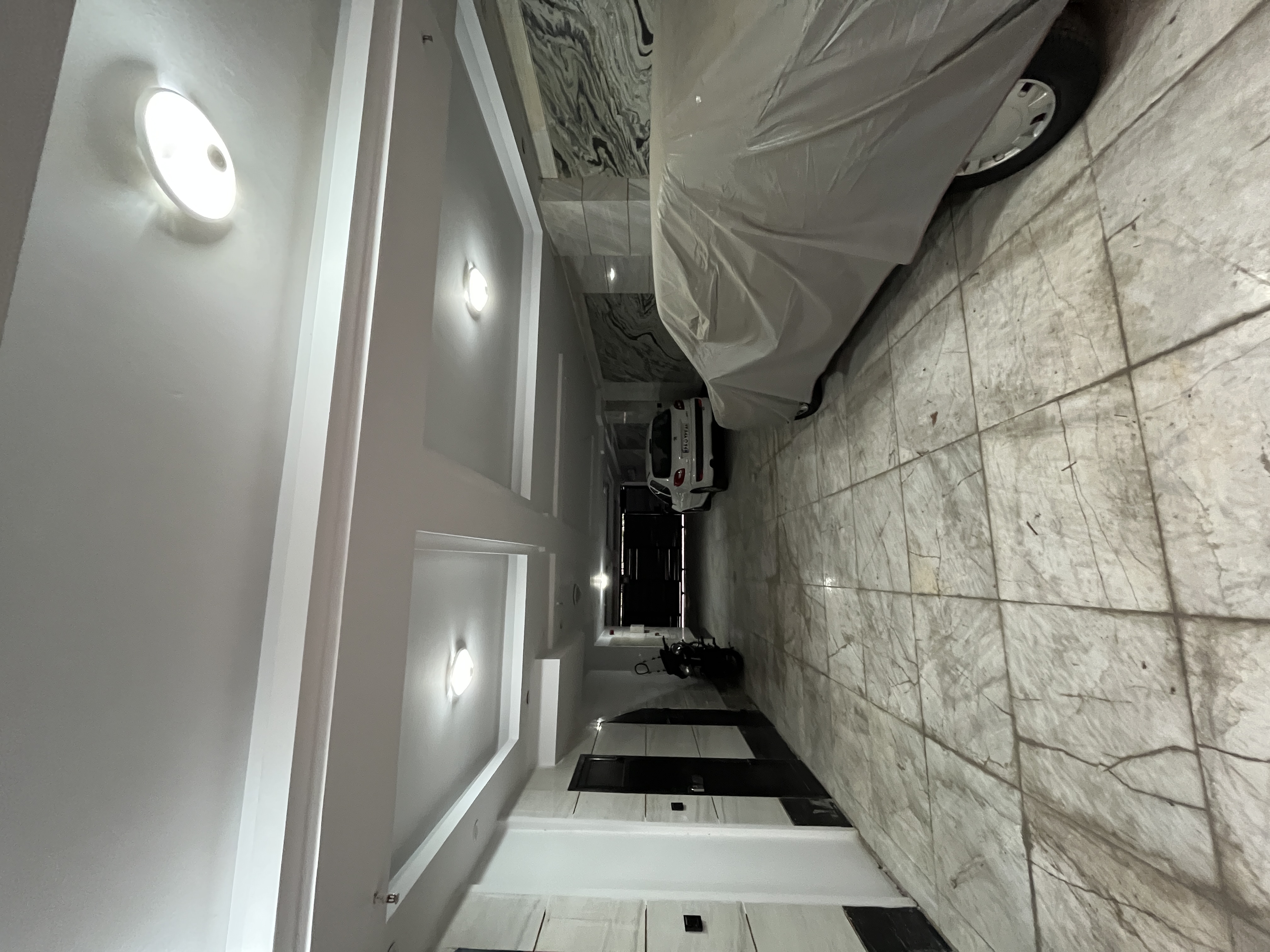 اجاره آپارتمان 124 متری نوساز فول امکانات تاپ لوکیشن