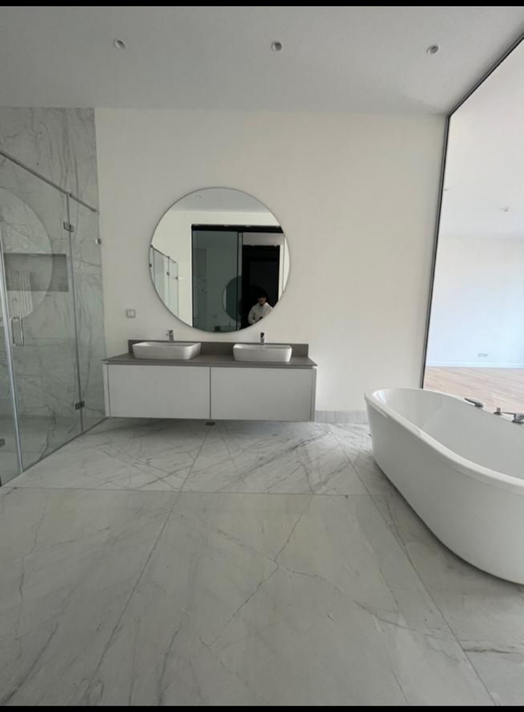 نیاوران برجباغ ابر لاکچری 256 مدرن لوکیشن اول ویو 42 متر تراس