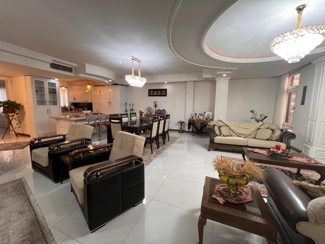 اجاره آپارتمان 200متر کامرانیه تراس قابل چیدمان ویو شمال