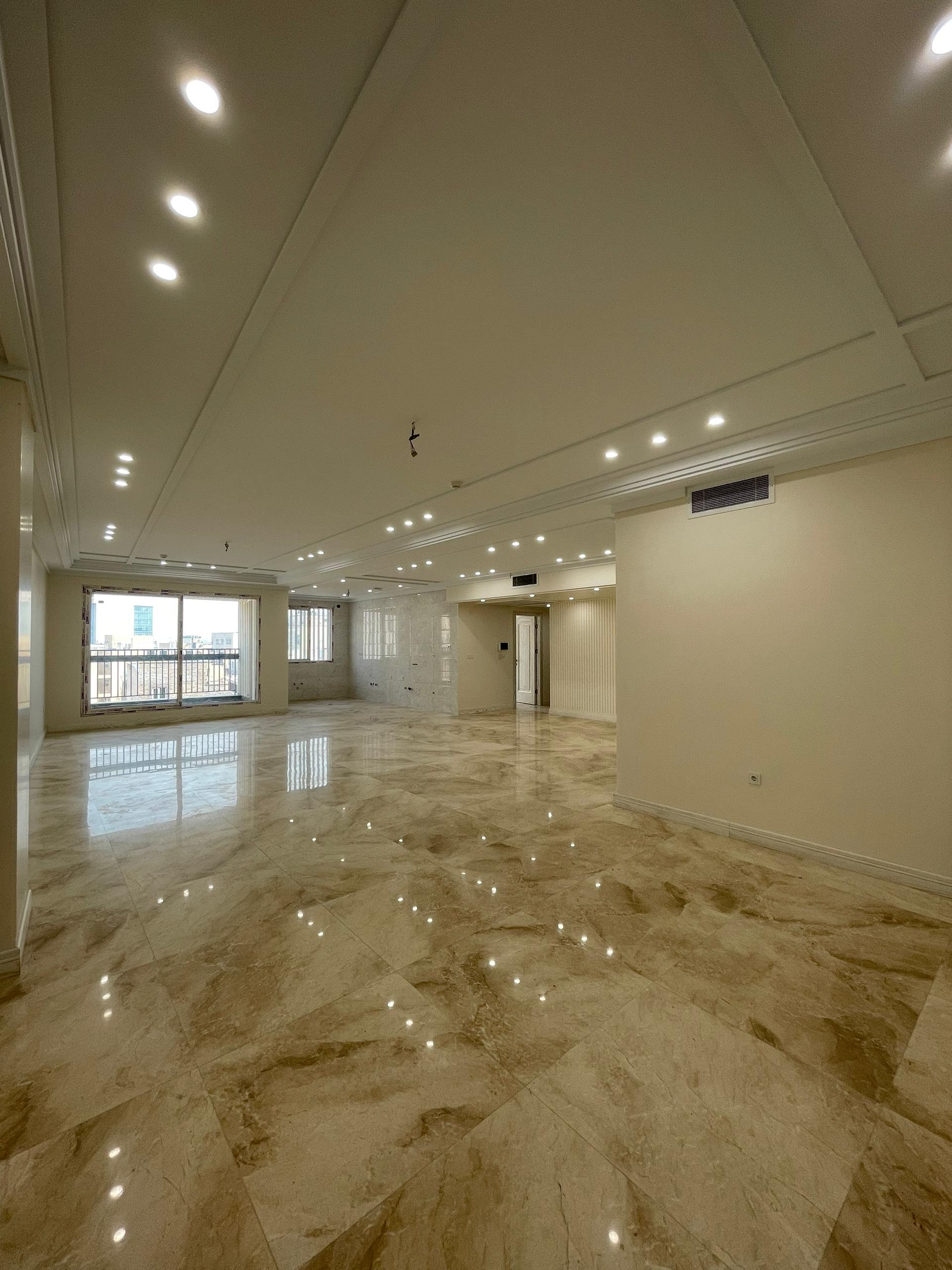 فروش آپارتمان 180متری 3خواب حکمت نوساز کلیدنخورده
