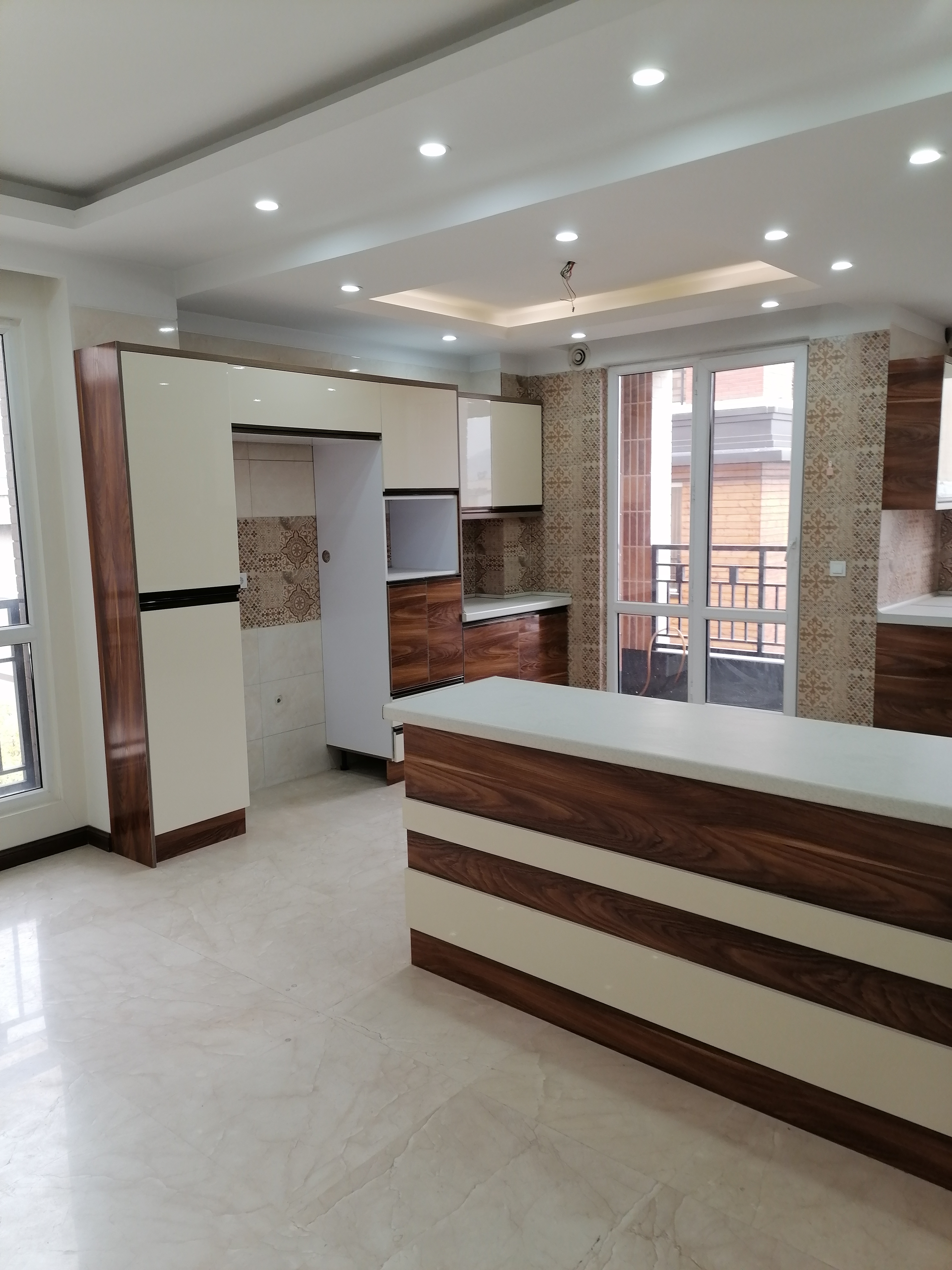 اجاره آپارتمان 139 متر هفت‌حوض فول امکانات