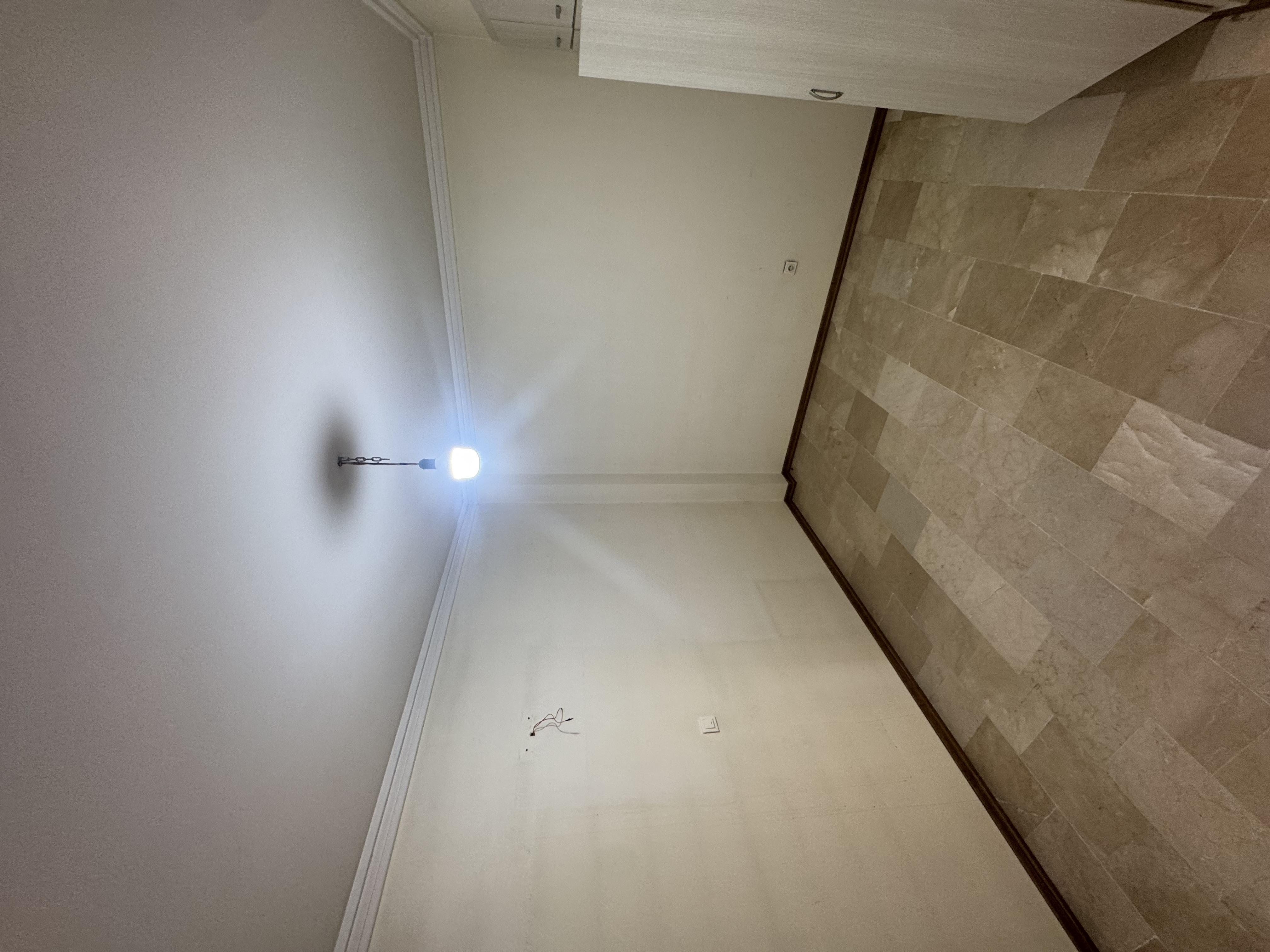 اجاره اپارتمان 89 متر فدک 2 خوابه فول امکانات