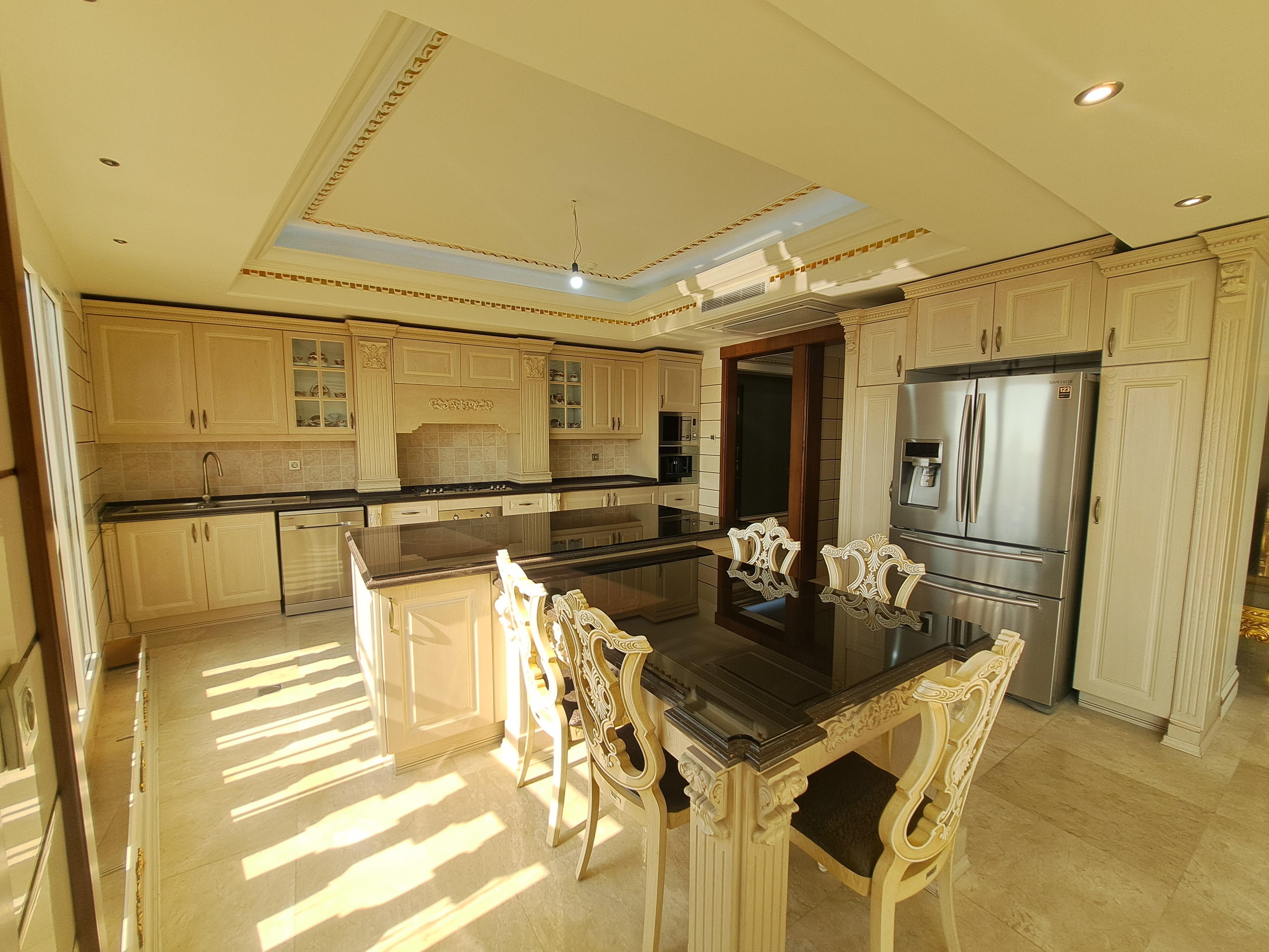 اجاره آپارتمان 230 متر دروس