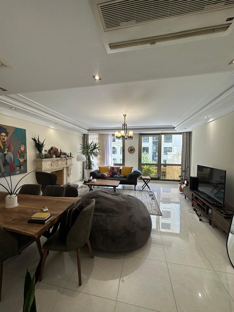 فروش آپارتمان 220 متر نیاوران