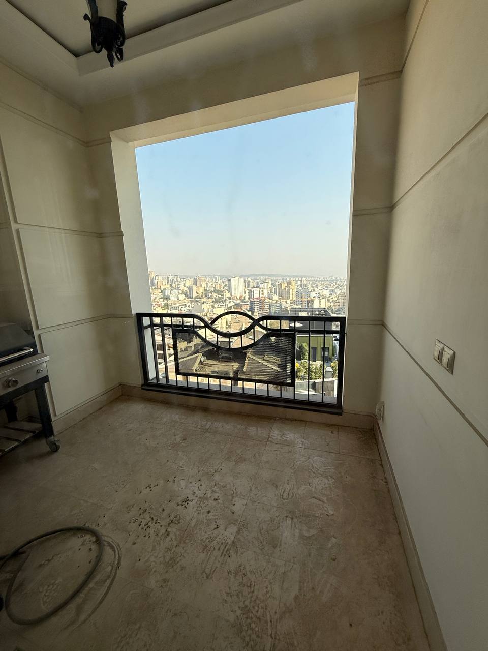 اجاره آپارتمان 270 متر یاسر نیــاوران