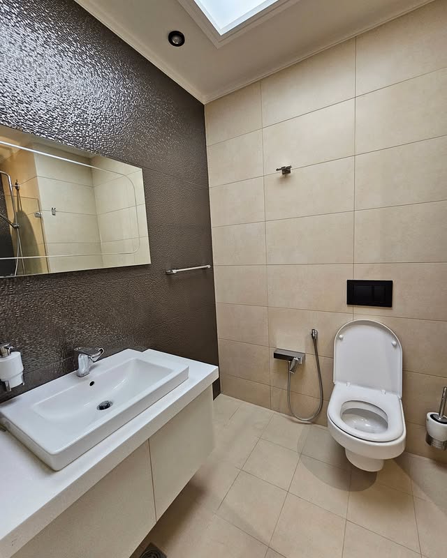 اجاره آپارتمان 170 متر نیاوران فول مشاعات دنج و مشجر