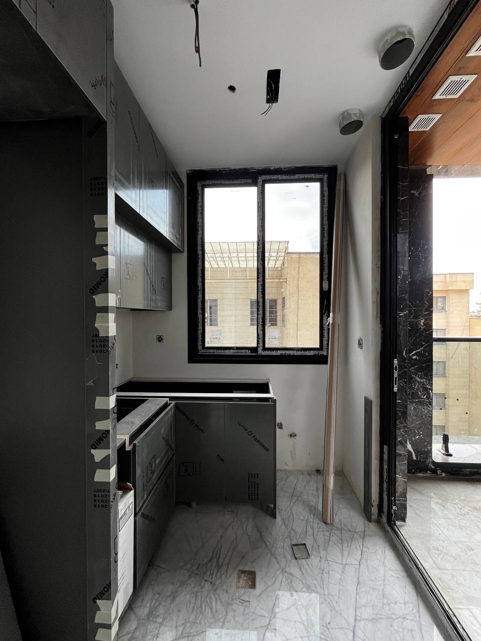 فروش آپارتمان 190 متر آجودانیه 3 خواب مستر