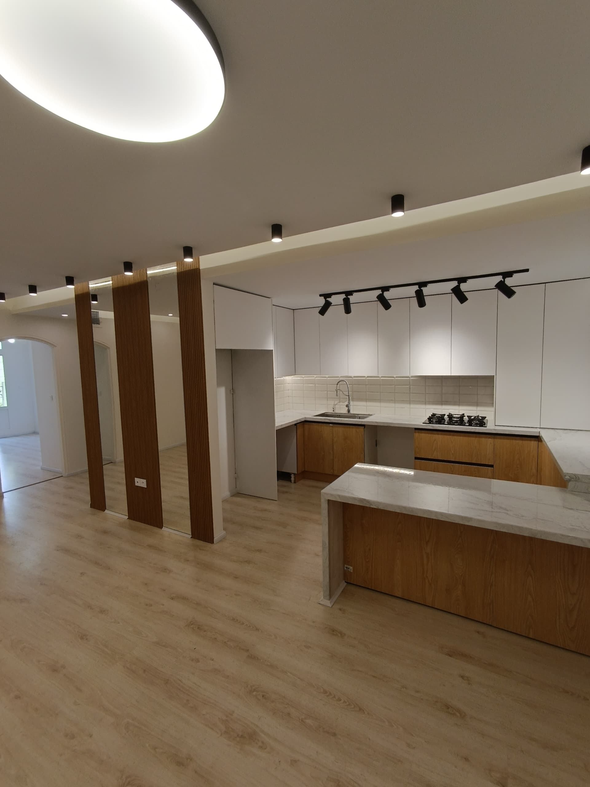 فروش آپارتمان 85متر ازگل 2خواب