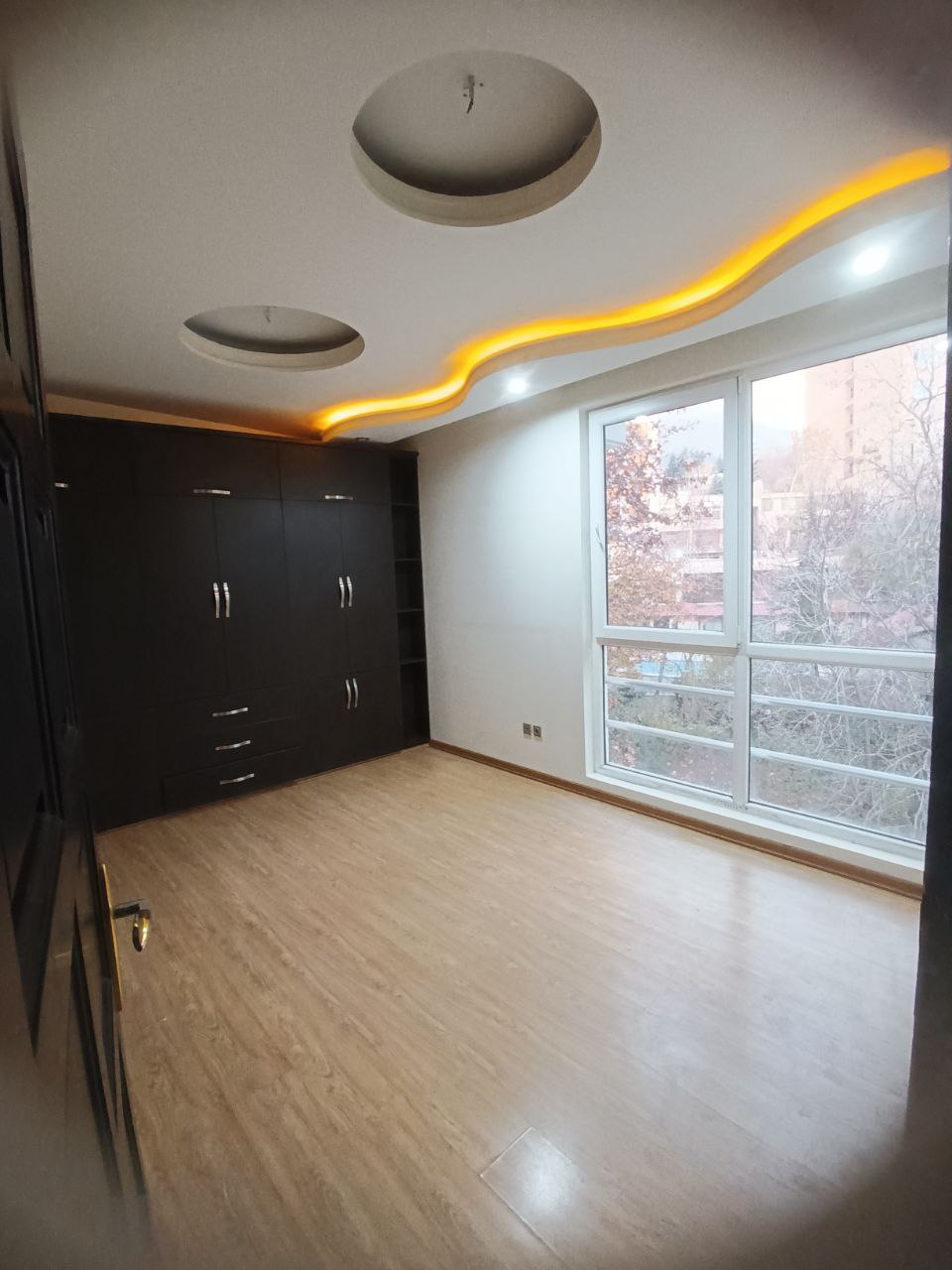 فروش آپارتمان 130 متر 2 خواب مستر جمشیدیه فول امکانات