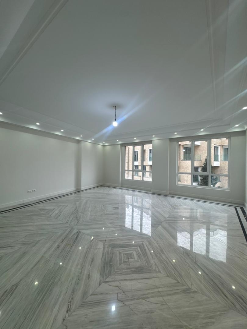 فروش آپارتمان 200 متر فرمانیه 3 خواب