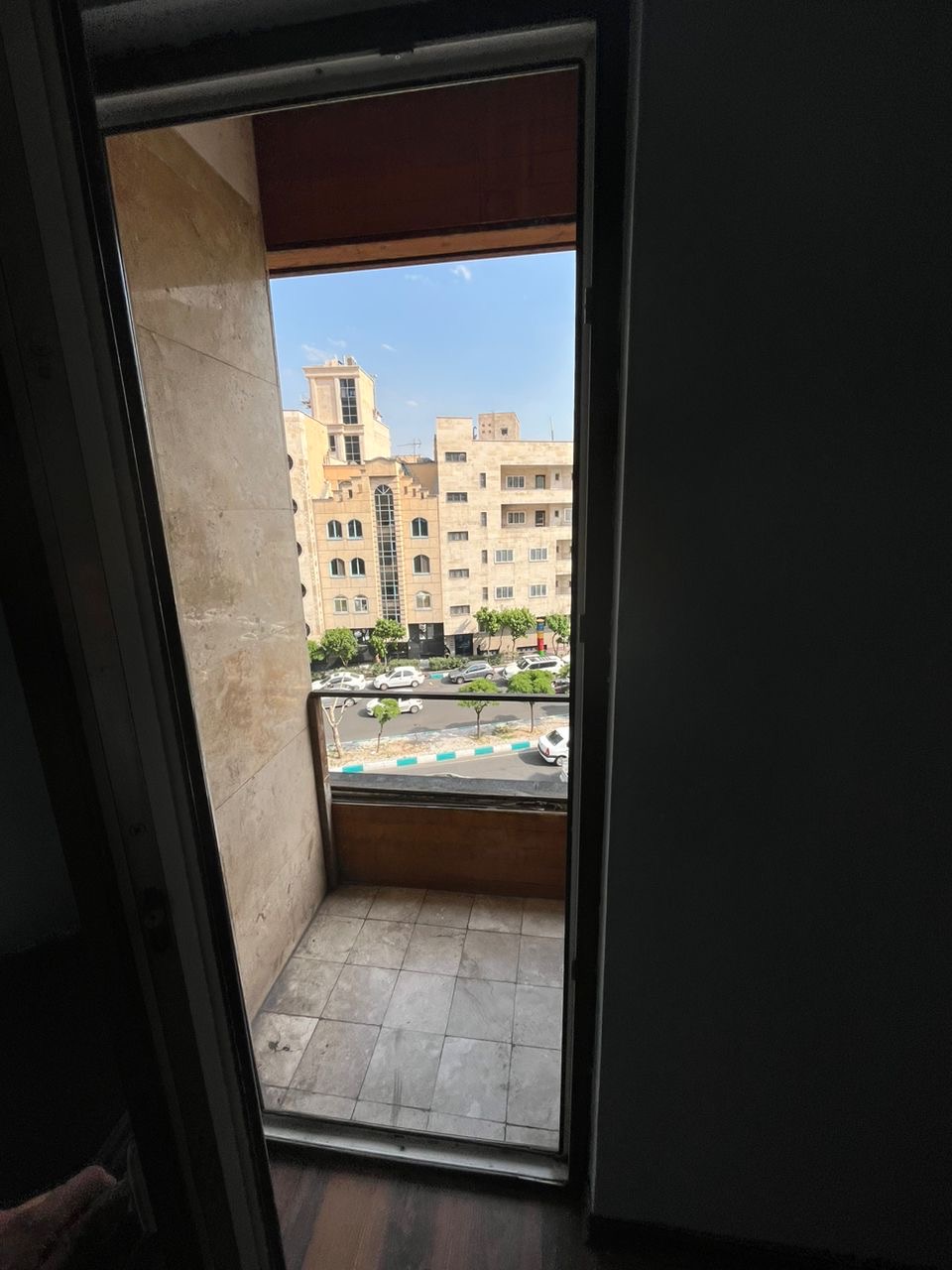 اجاره آپارتمان 130 متر اندرزگو 15 متر تابلو خور