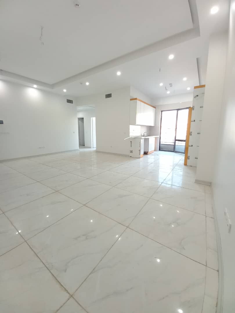 فروش 97متر 2 خواب نوساز ویو کل شهر لویزان