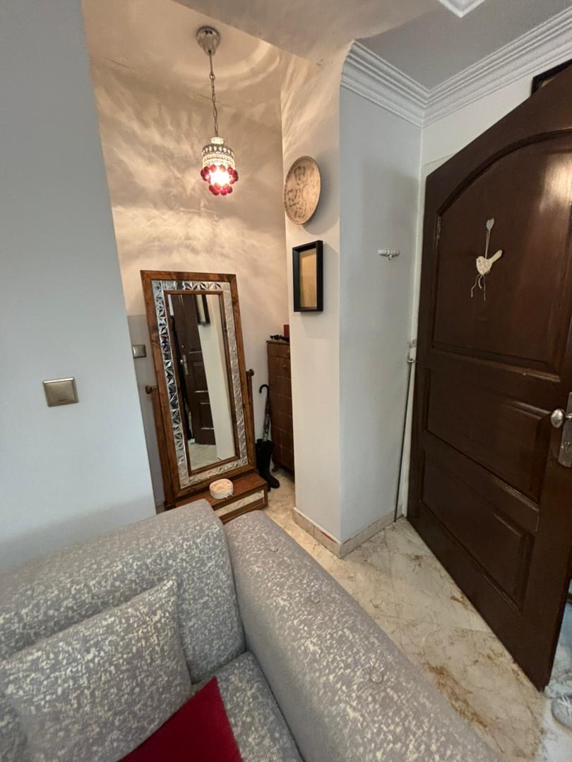 فروش آپارتمان 78 متر قلهک نورگیر مناسب