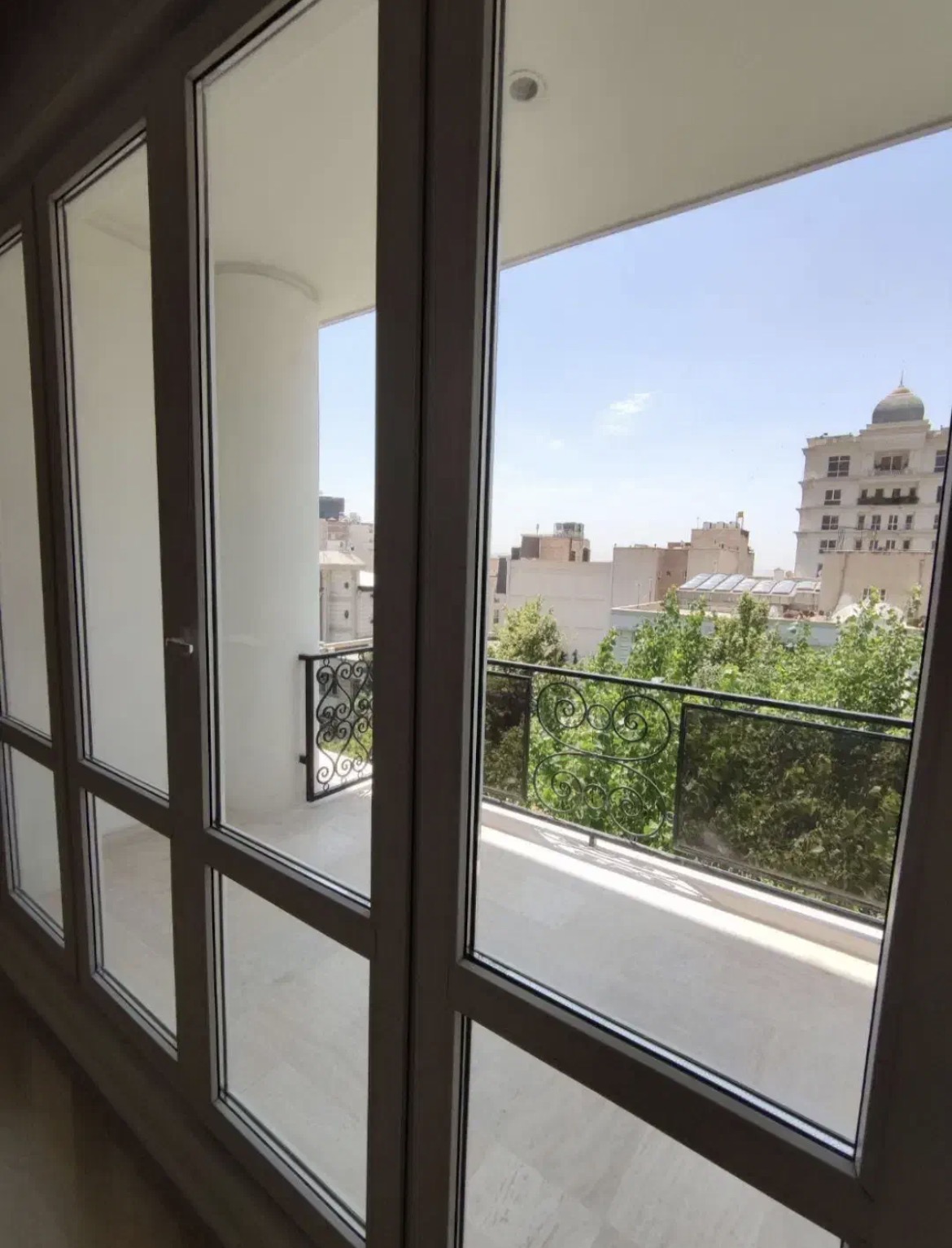 اجاره اپارتمان 240متر فرمانیه فول امکانات