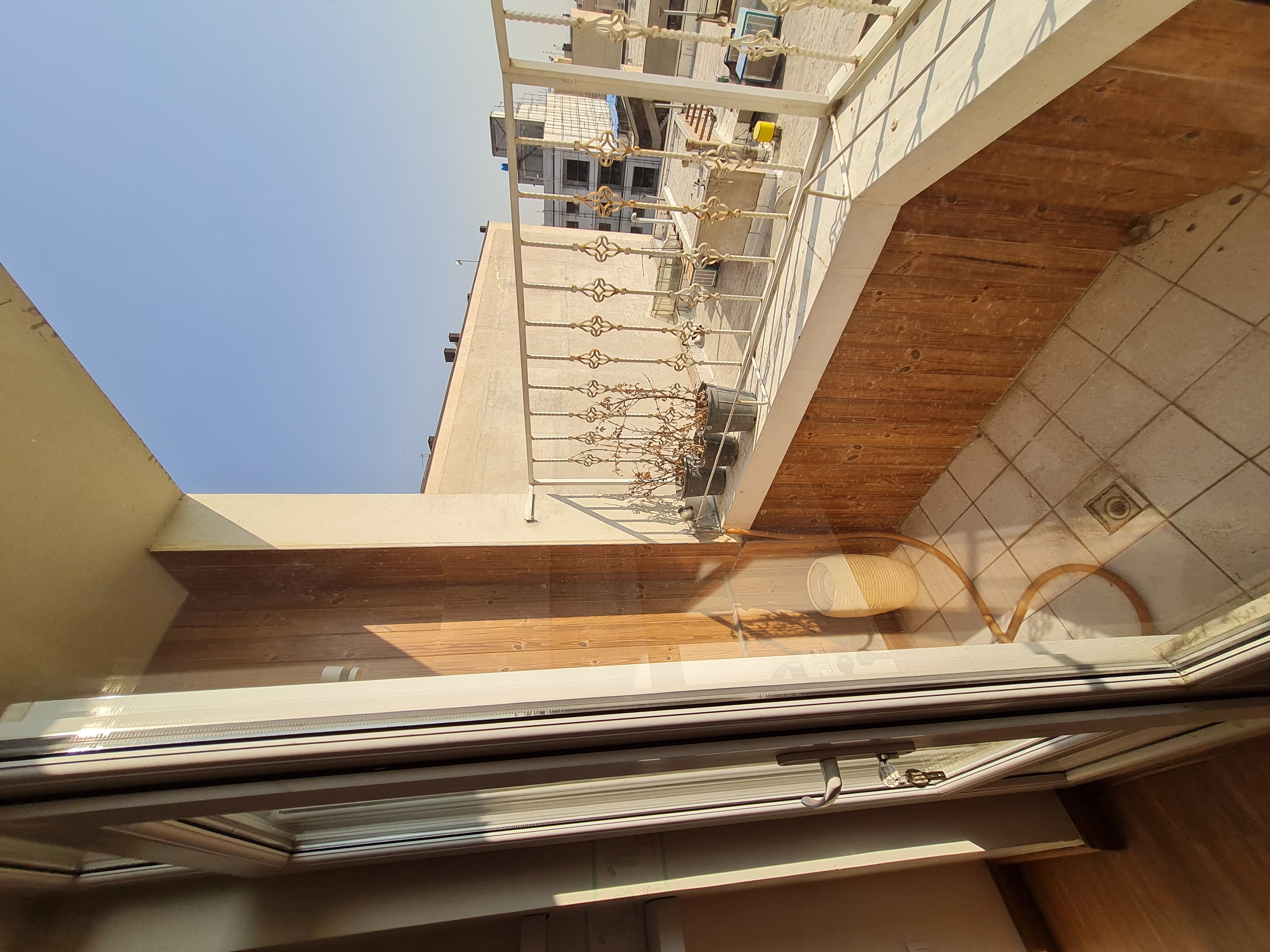 فروش آپارتمان 95 متر تاپ لوکیشن کیکاووس