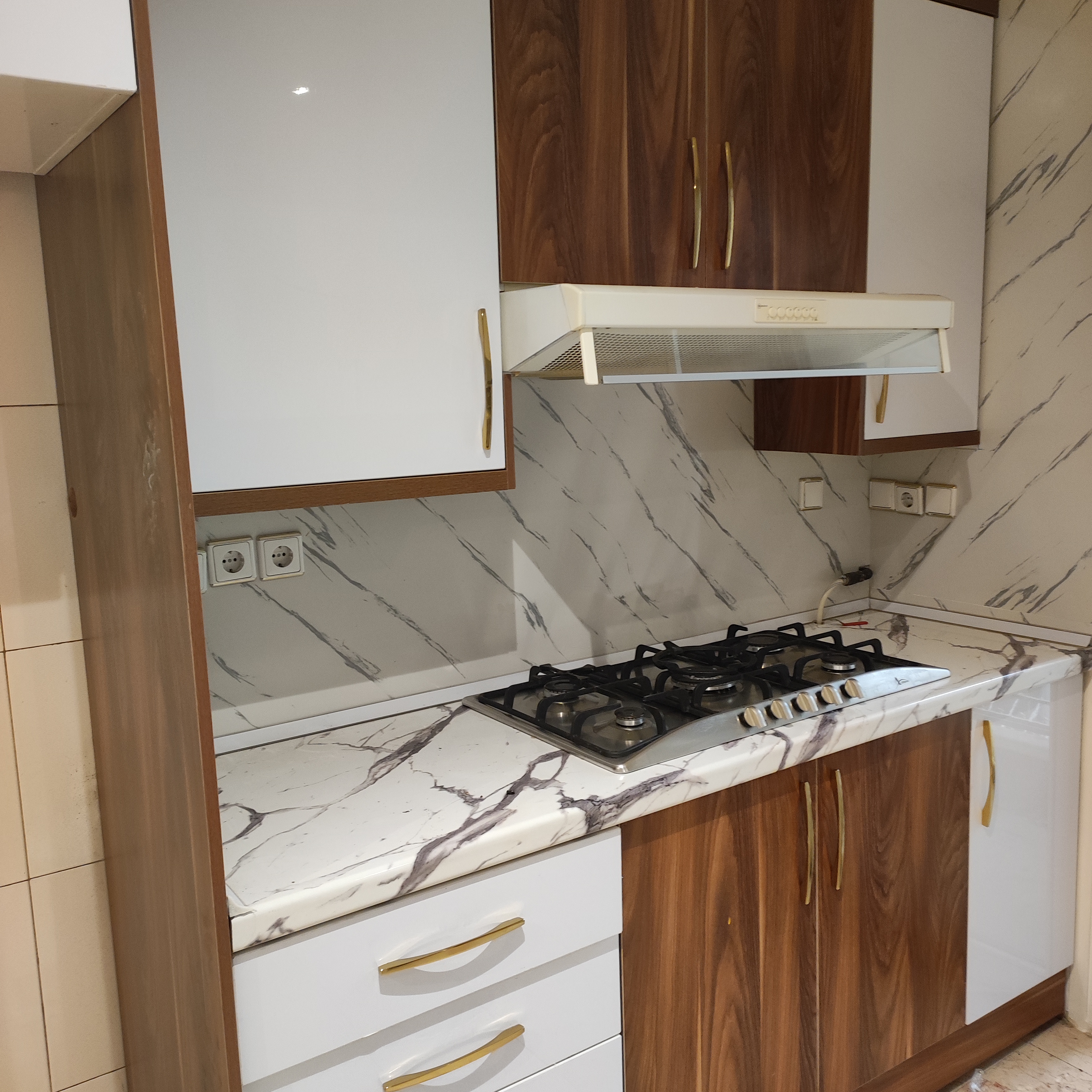 اجاره آپارتمان 240 متر نیاوران ویو ابدی مشاعات آبی