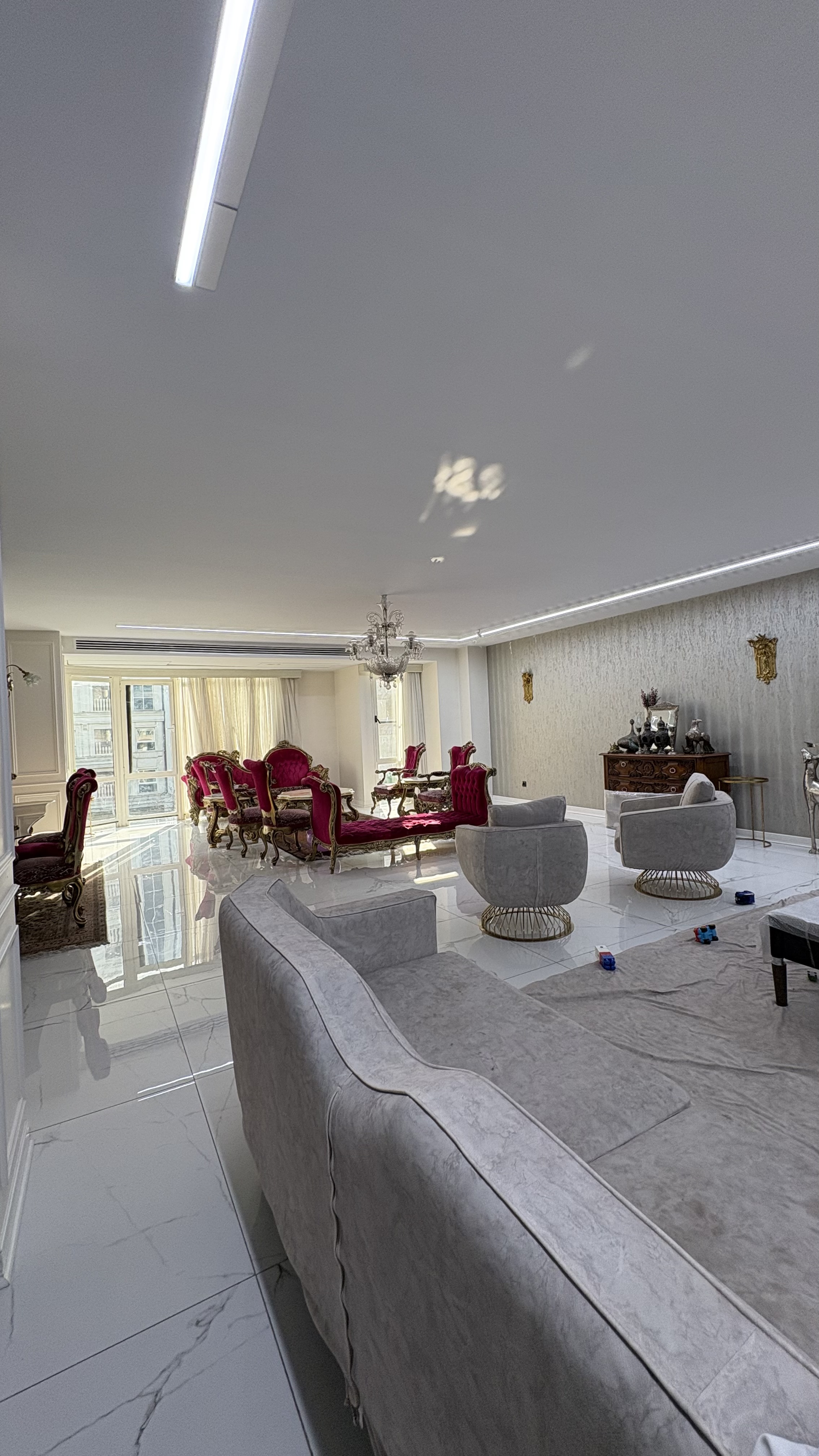 فروش آپارتمان 300 متر دیباجی شمالی فول مشاعات